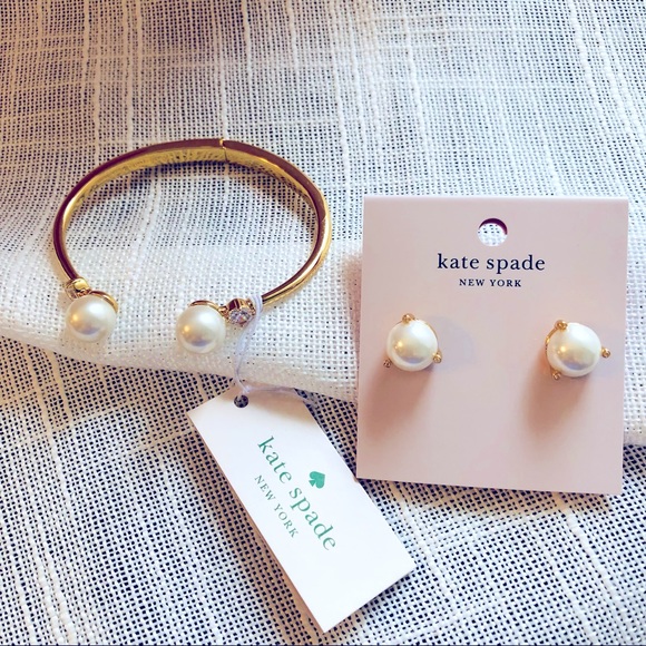 Kate Spade Set Rise&Shine Pearl Earrings and Pearls of Wisdom Bracelet Gold(tone